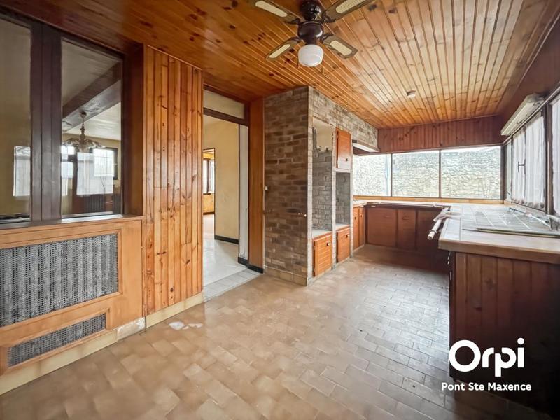 Maison - 171 m² - 6 pièces