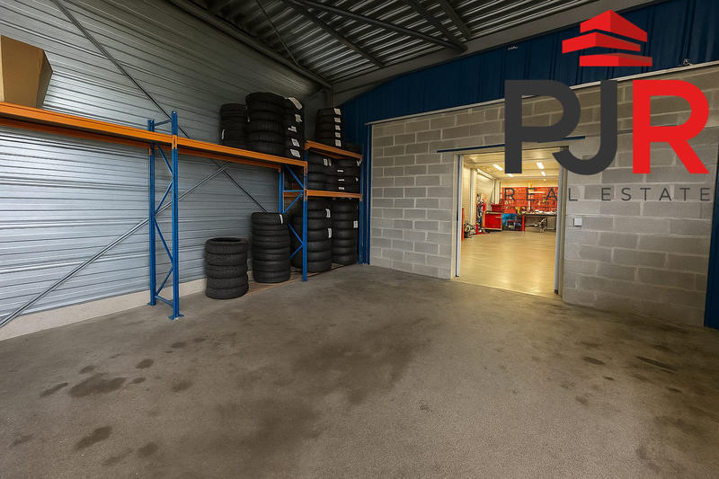 Local commercial - 1 000 m²