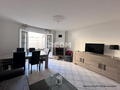 Appartement - 60 m² - 2 pièces