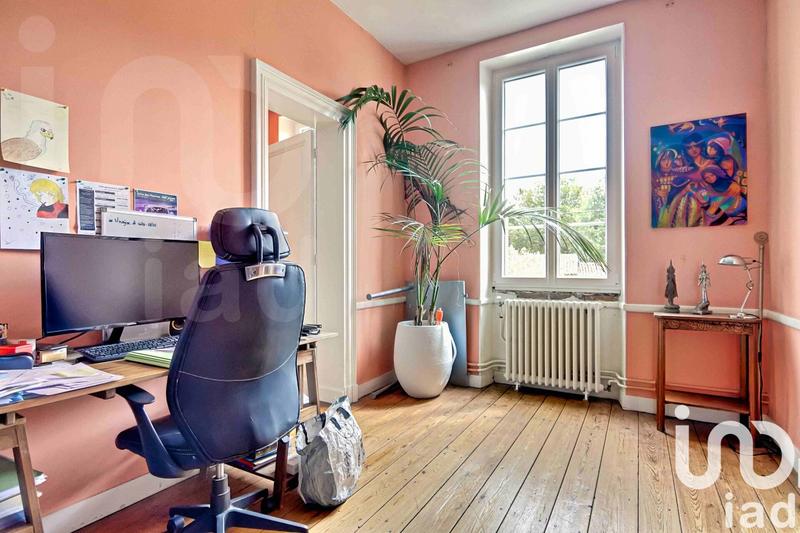 Maison - 357 m² - 11 pièces