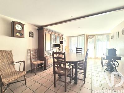 Maison de ville - 76 m² - 4 pièces