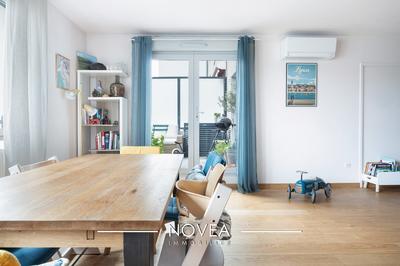 Appartement - 101 m² - 4 pièces