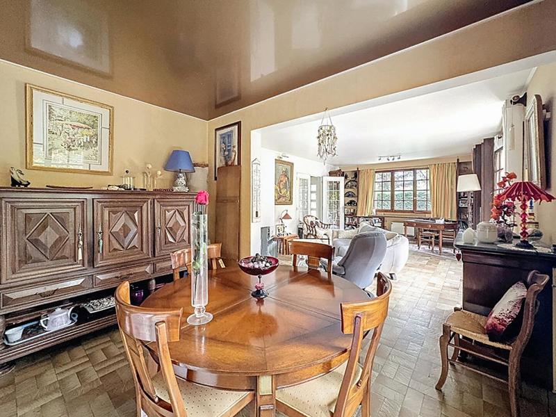 Maison - 150 m² - 7 pièces