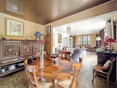 Maison - 150 m² - 7 pièces