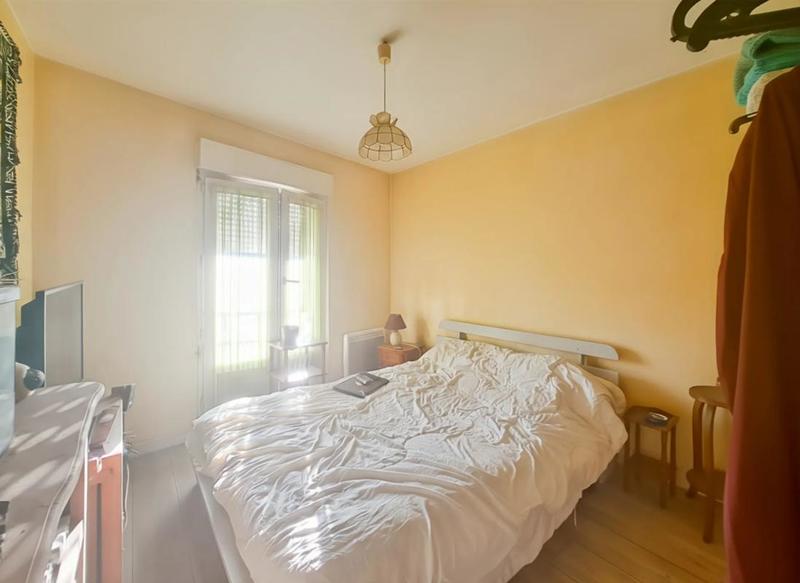 Appartement - 65 m² - 5 pièces