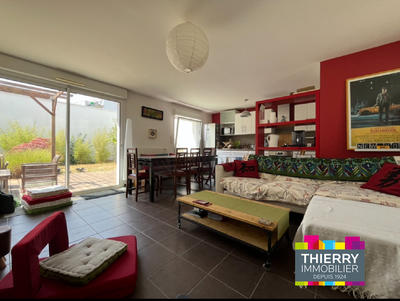 Maison - 85 m² - 4 pièces