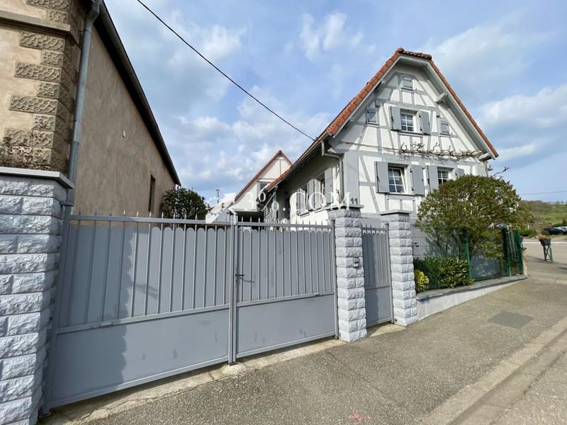 Demeure - 169 m² - 8 pièces