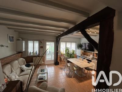 Maison - 98 m² - 5 pièces