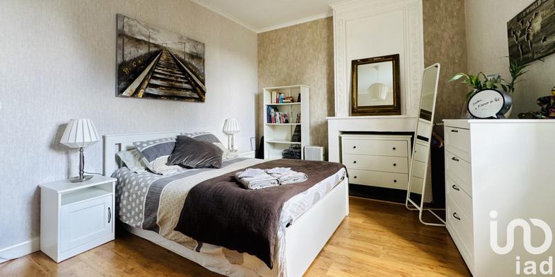 Maison - 252 m² - 7 pièces