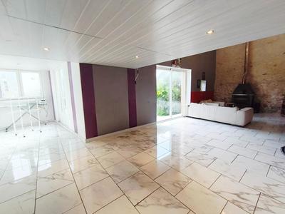 Maison - 147 m² - 5 pièces