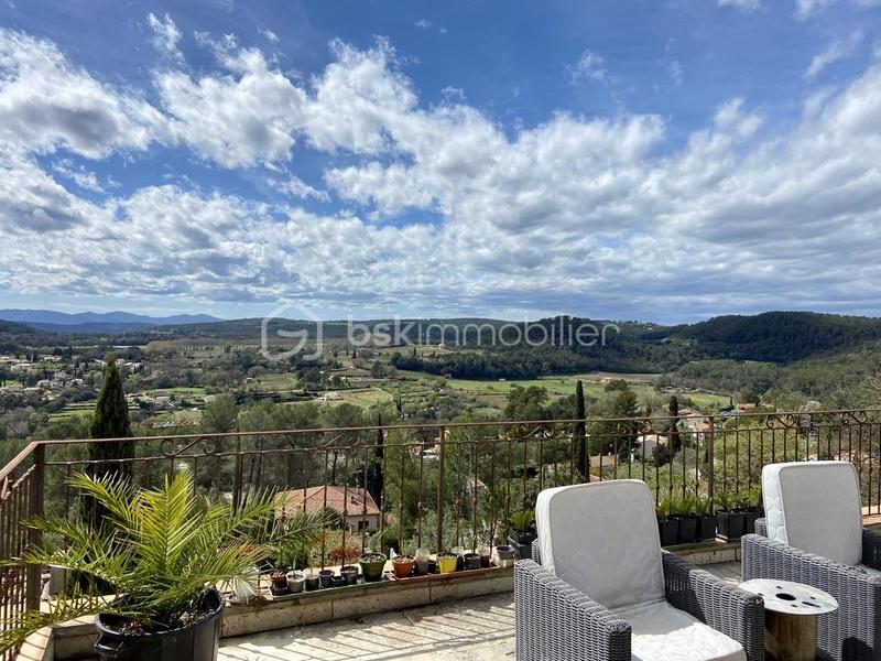 Villa - 128 m² - 5 pièces