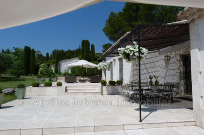 Demeure - 275 m² - 8 pièces