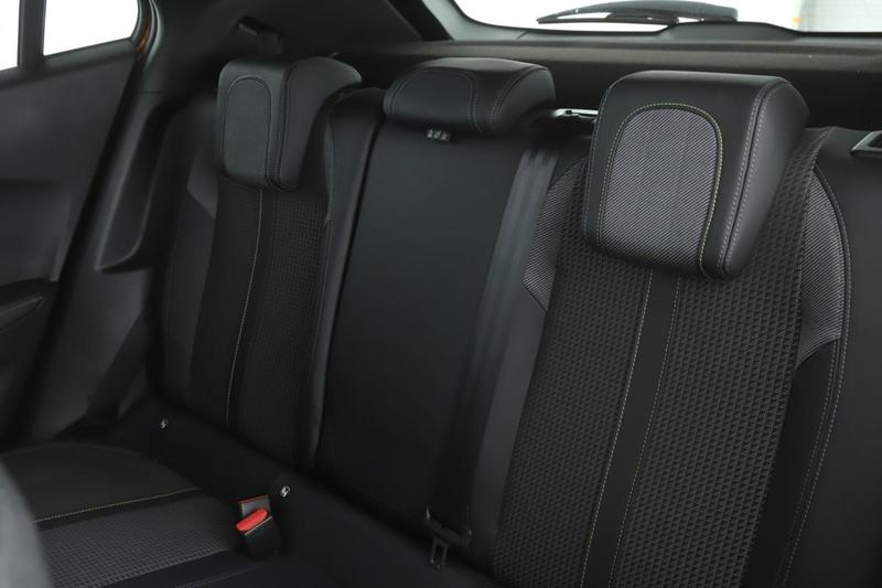 Peugeot 2008 1.5 Blue-HDi Gt Eat8 131 ch