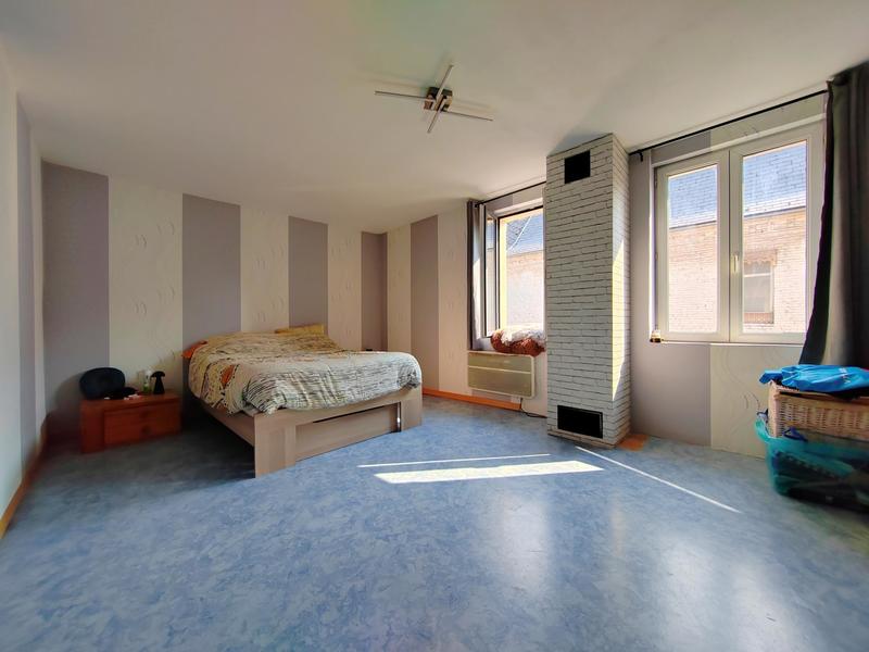 Maison - 147 m² - 7 pièces