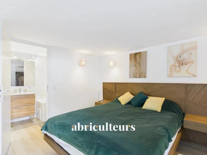 Maison ancienne - 227 m² - 7 pièces