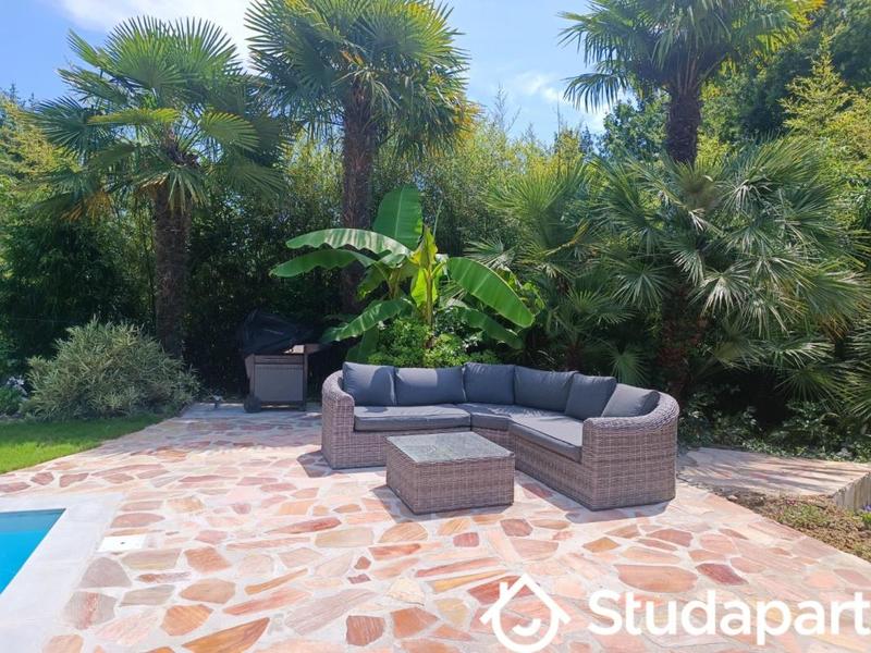 Chambre - 15 m² - 1 pièce