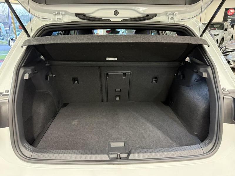 Volkswagen Golf VIII R 2.0 Tsi - 320 Bv Dsg7 Berline 4Motion Phase 1 Suivi Volkswagen / Garantie 12 Mois