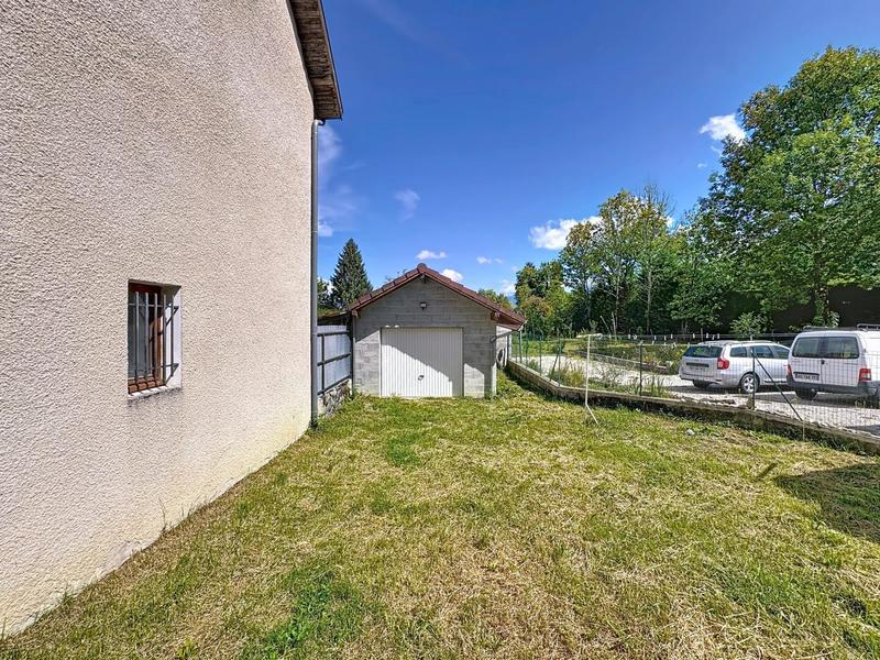 Maison - 94 m² - 6 pièces