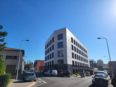 Bureau - 24 m² - 1 pièce