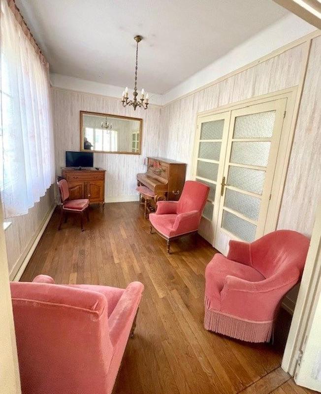 Maison - 144 m² - 7 pièces