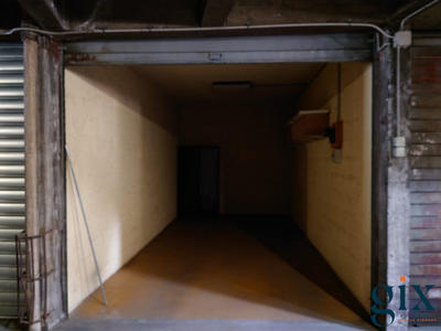 Parking / Garage - 15 m²