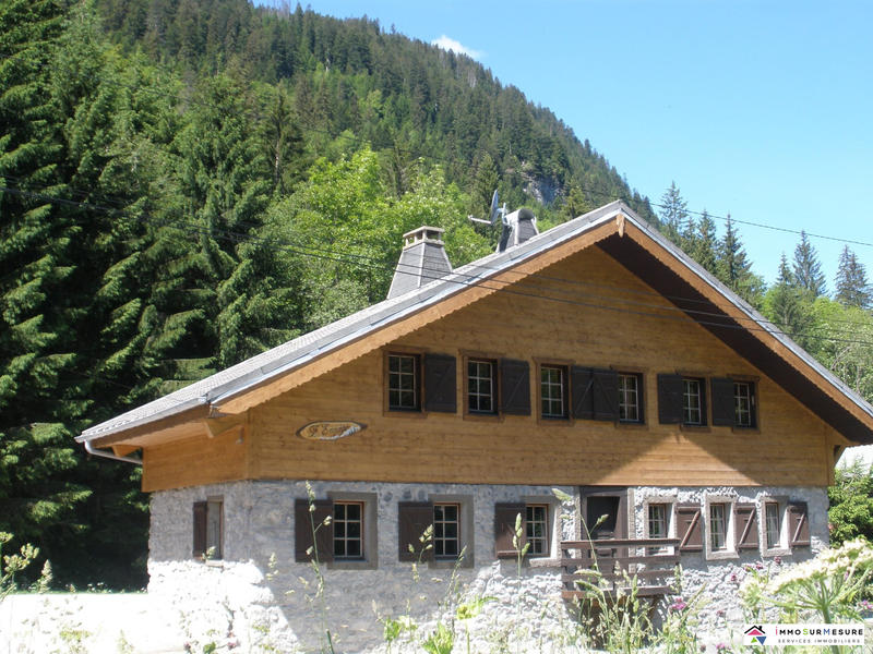 Châlet - 135 m² - 7 pièces