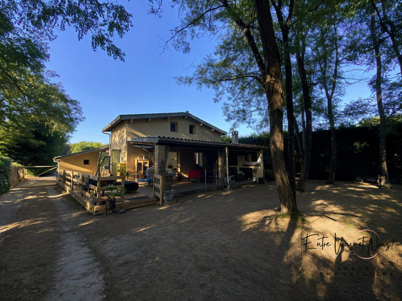 Maison traditionnelle - 145 m² - 6 pièces