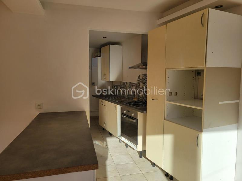 Appartement - 99 m² - 4 pièces
