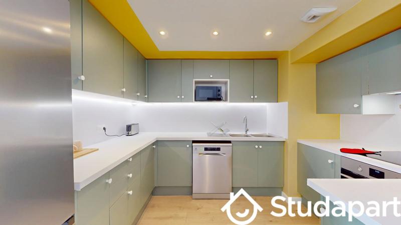 Chambre - 9 m² - 1 pièce