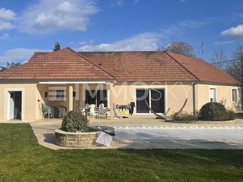 Villa - 140 m² - 5 pièces
