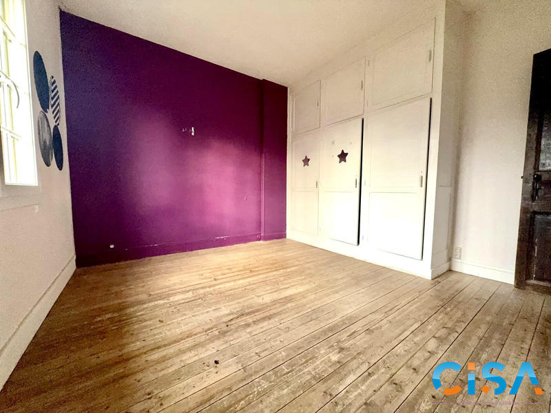 Maison - 121 m² - 6 pièces