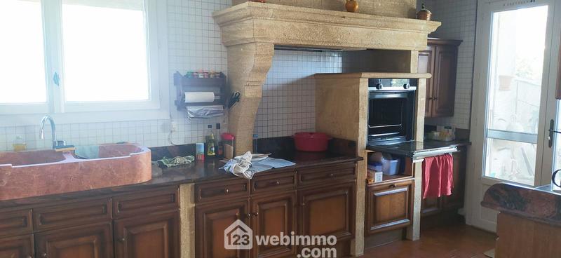 Maison de village - 230 m² - 6 pièces