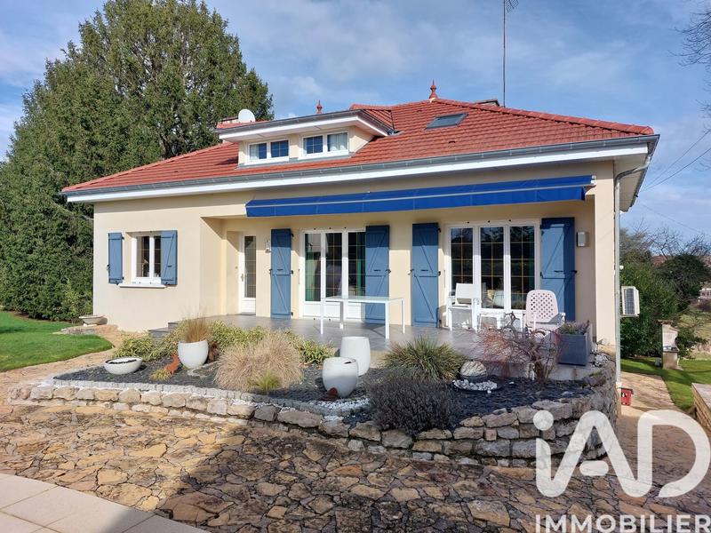 Maison - 154 m² - 7 pièces