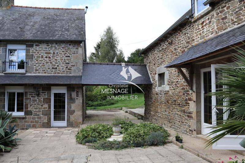 Longère - 280 m² - 8 pièces