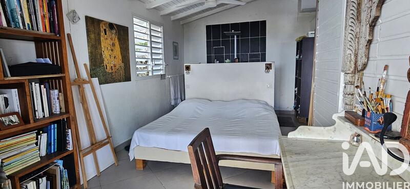 Maison - 139 m² - 8 pièces