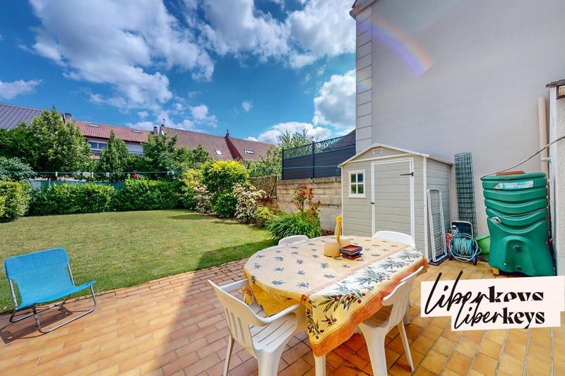 Maison - 151 m² - 7 pièces