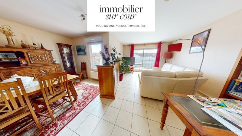 Appartement - 109 m² - 5 pièces