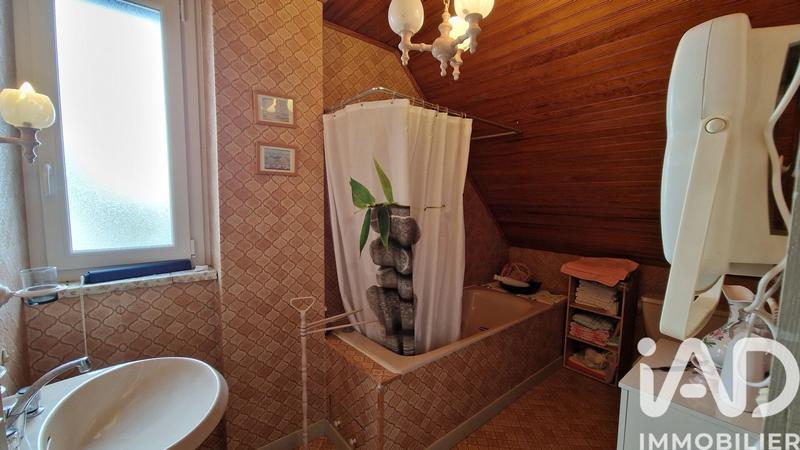 Maison - 160 m² - 9 pièces