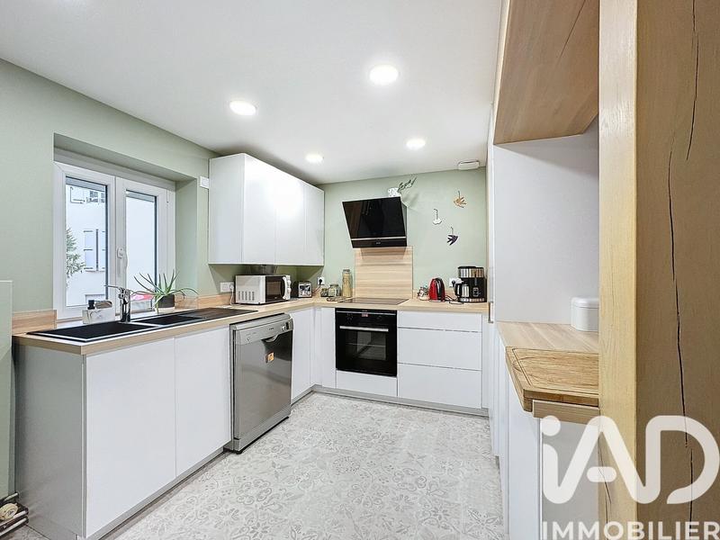 Maison - 131 m² - 6 pièces