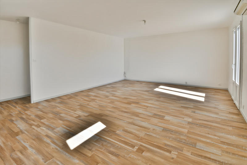 Maison - 77 m² - 4 pièces