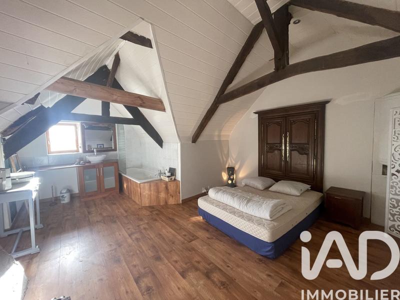 Maison - 145 m² - 7 pièces