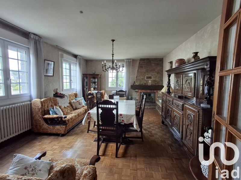 Maison - 163 m² - 7 pièces