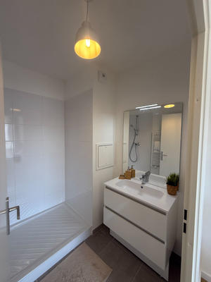 Appartement - 86 m² - 4 pièces