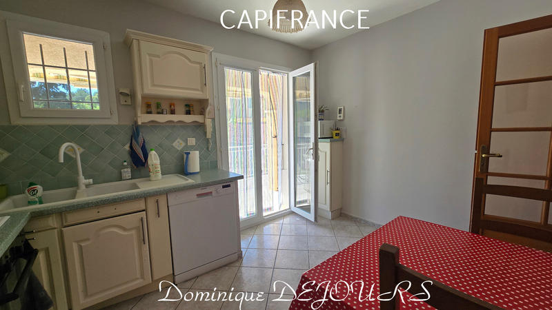 Maison - 180 m² - 6 pièces