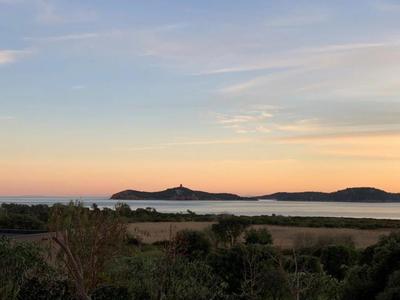 Villa - 265 m² - 9 pièces