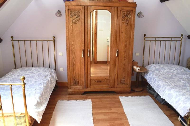 Maison - 152 m² - 7 pièces