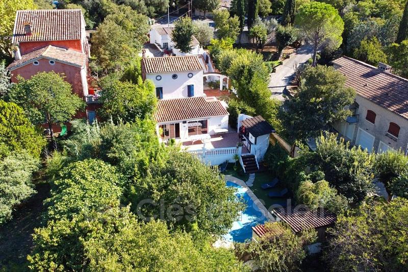 Maison - 110 m² - 7 pièces