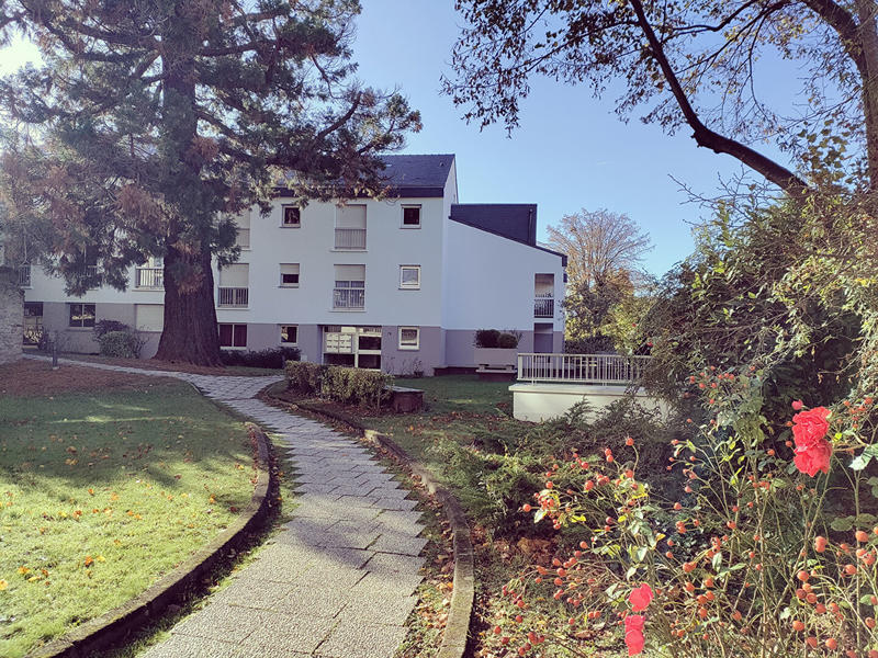 Appartement - 85 m² - 4 pièces