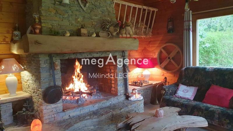 Maison - 220 m² - 7 pièces