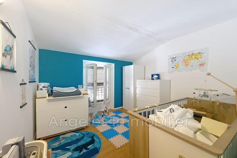 Maison de ville - 140 m² - 6 pièces